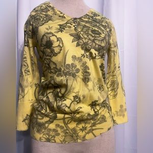 Cut Cute Women’s Yellow & Black Florals Light Cotton Blend Top Size M W Buttons